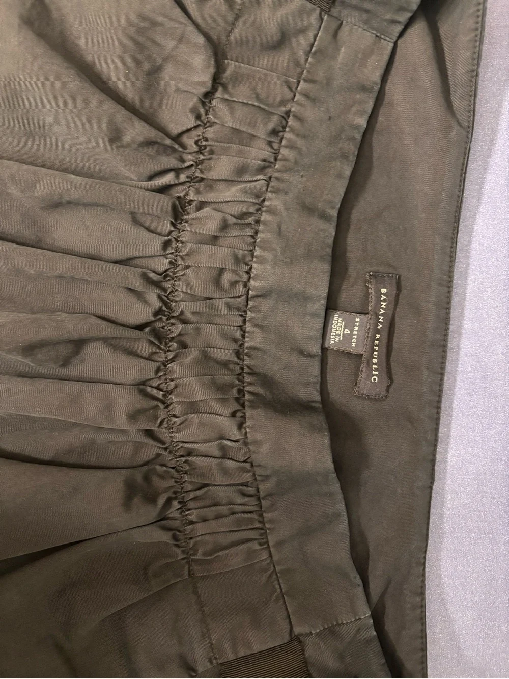 Banana Republic Black Straight Skirt